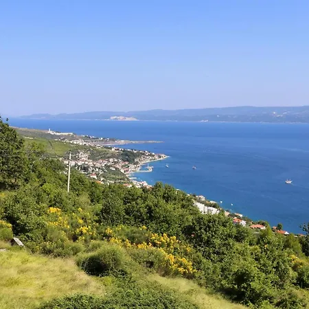 Seaside Holiday House Sumpetar, Omis - 14456 * Jesenice (Split-Dalmatia)